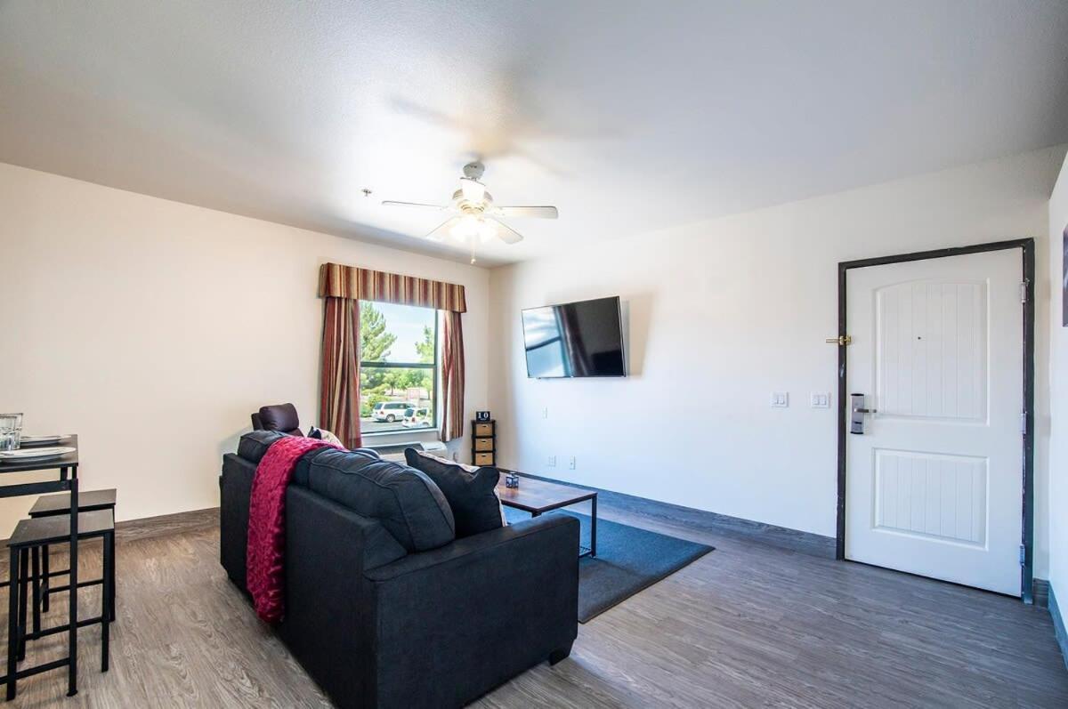 Villa Vistas 202- Modern Sierra Vista 1Bd Great Location Extérieur photo